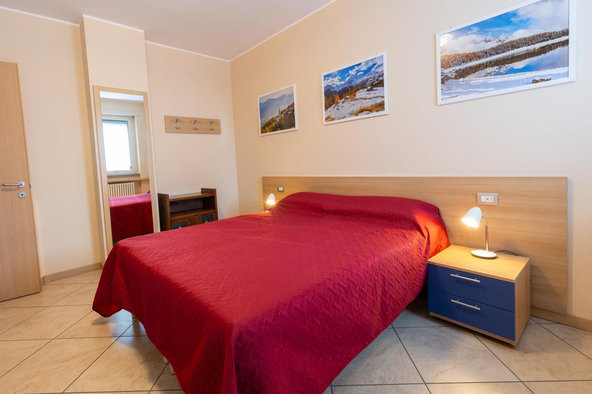 Residenza Il Castello Leilighet Sondrio Eksteriør bilde