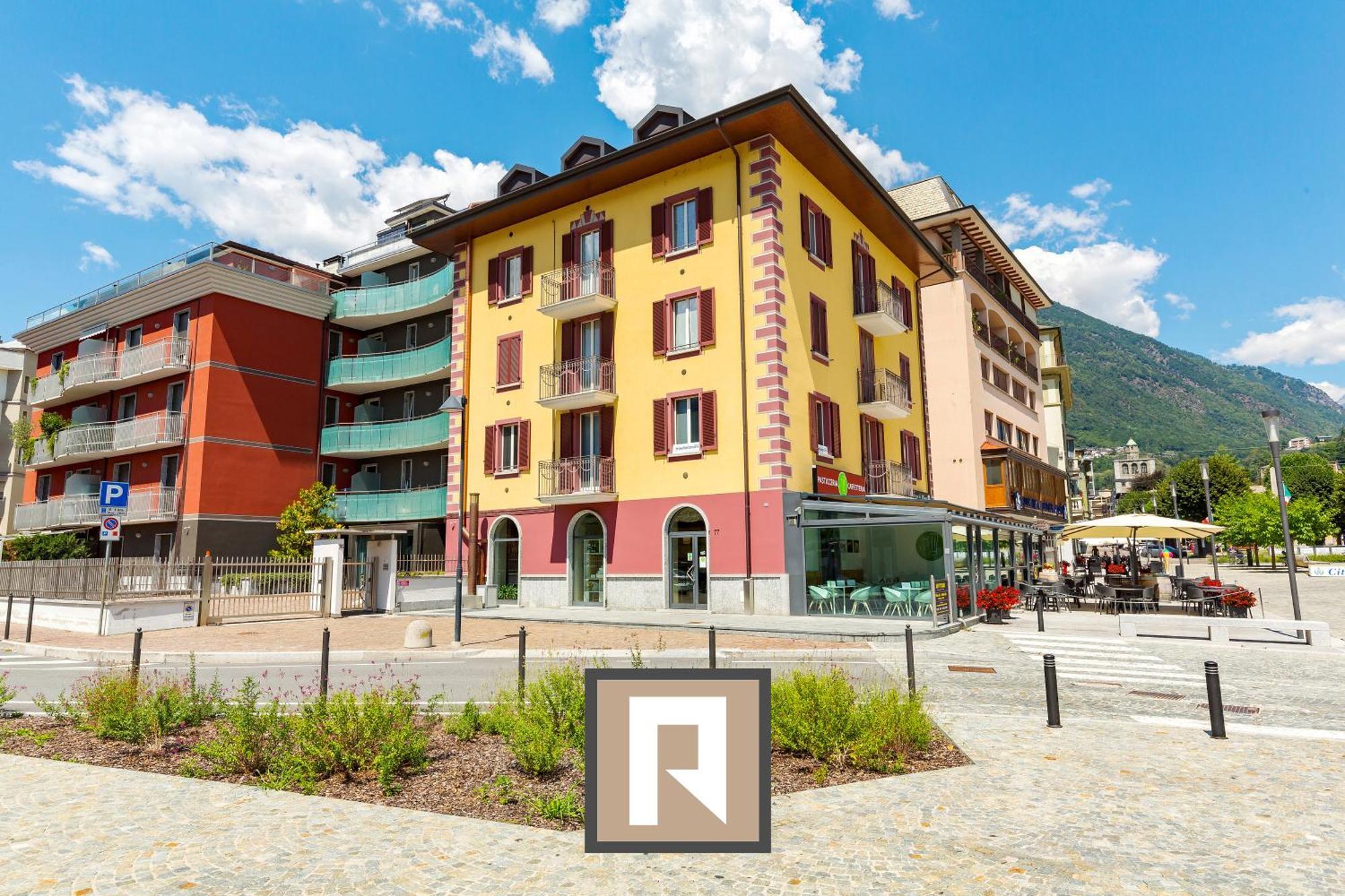 Residenza Il Castello Leilighet Sondrio Eksteriør bilde